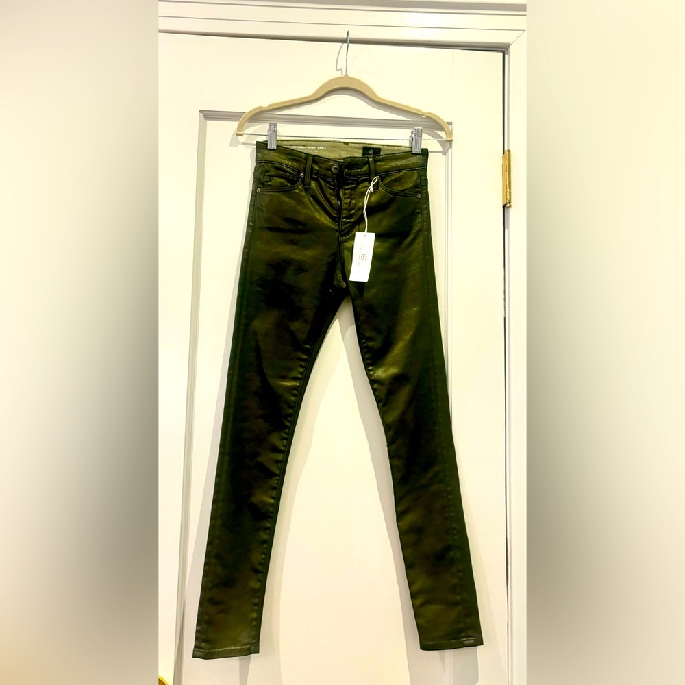AG Farrah Skinny Ankle length pants in shady moss leather coated NWT! Size 24.